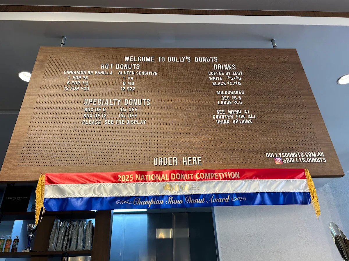 Menu, Dolly's Donuts