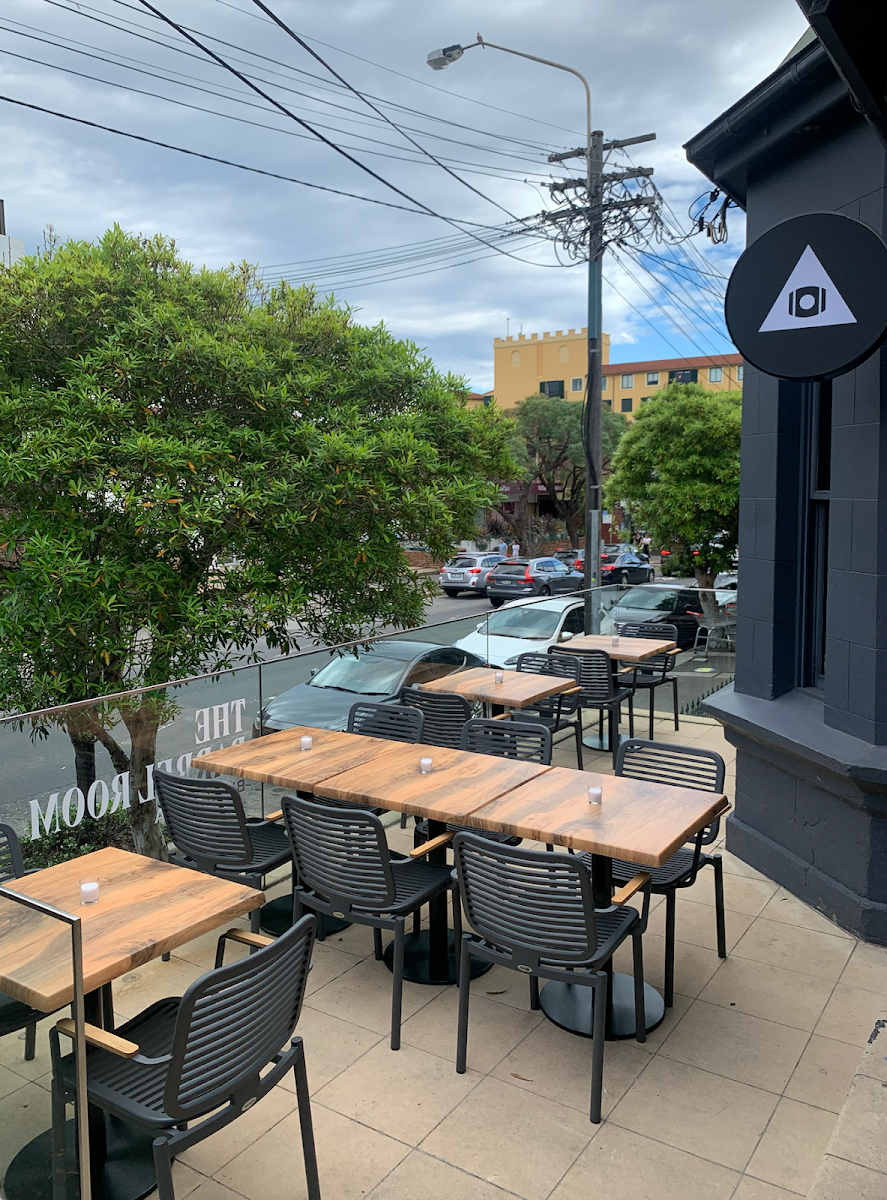 Vibe, The Barrel Room