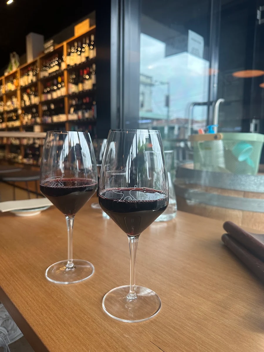 Food & drink, Hudsons Road Wine & Beer
