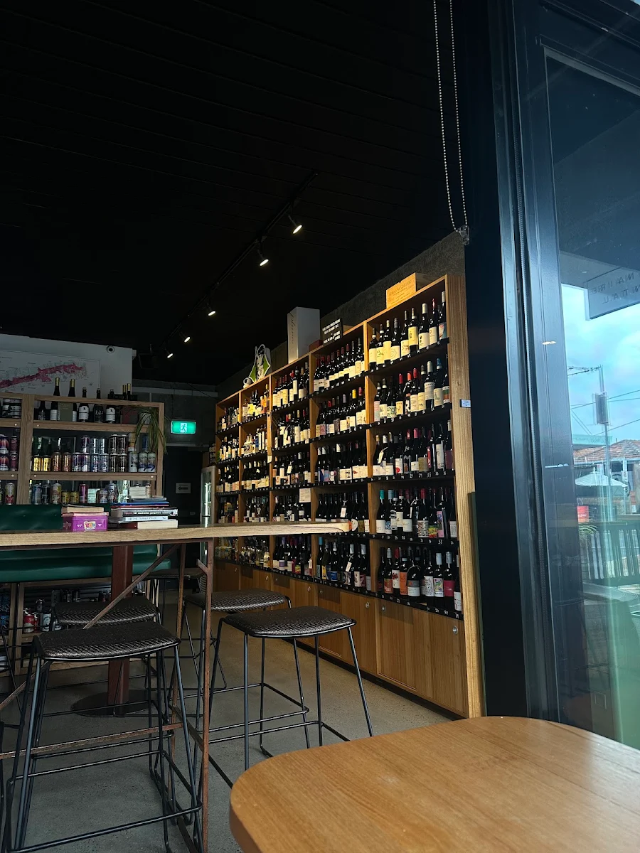 Vibe, Hudsons Road Wine & Beer