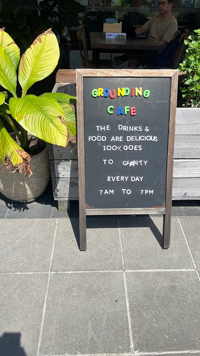 Menu, Grounding Cafe