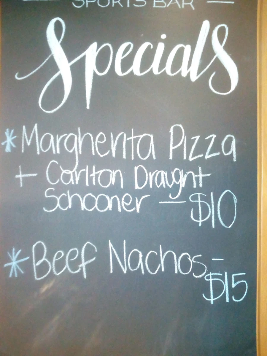 Menu, Hinterland Hotel