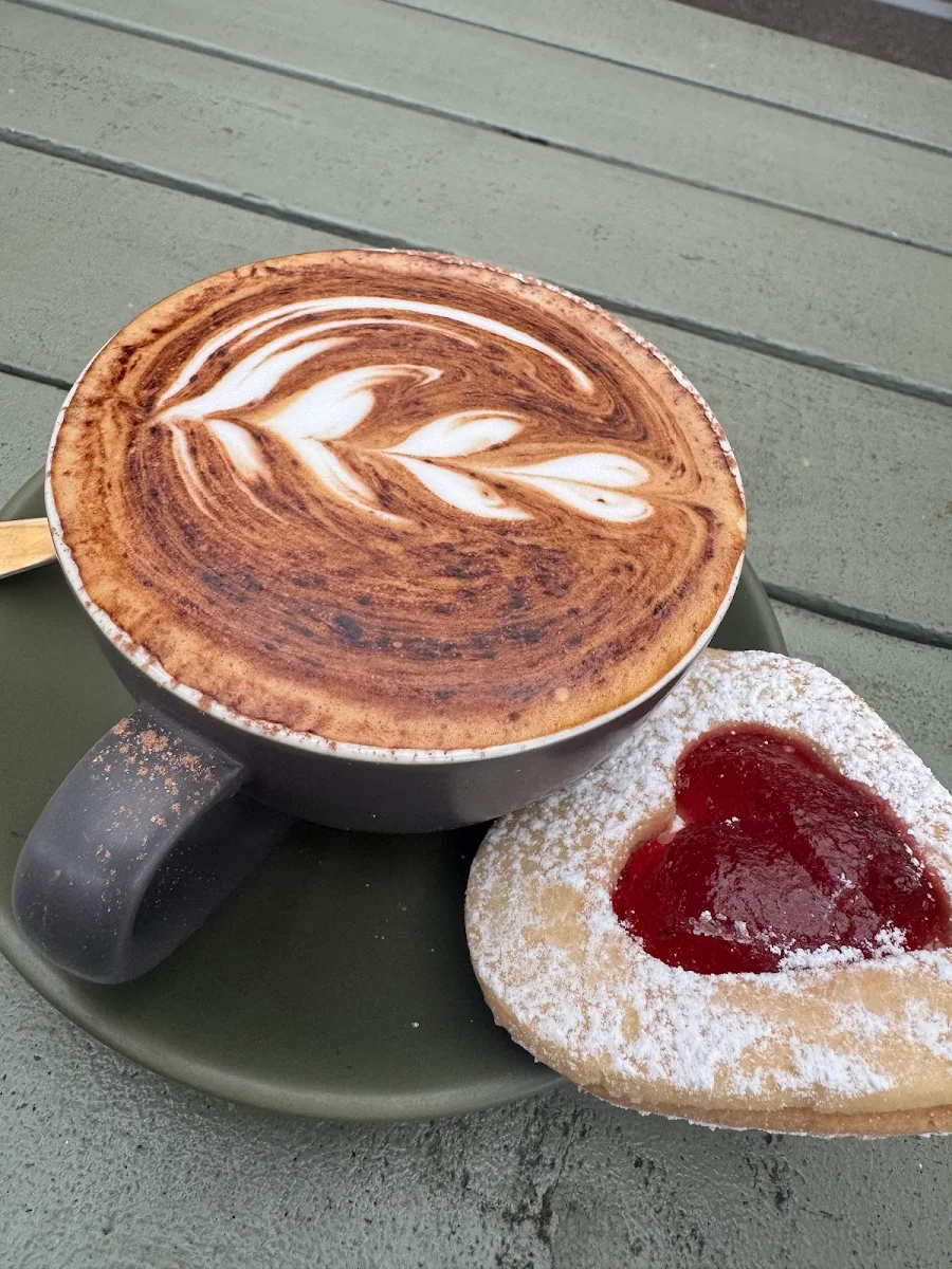 Food & drink photo 8