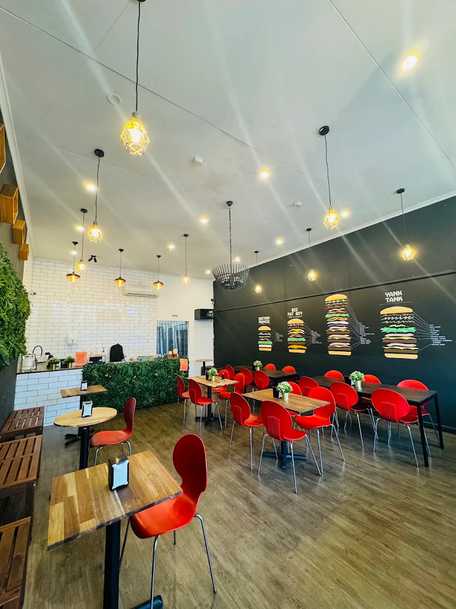 Vibe, Pounders Burgers & Krispy Chook - Balwyn North