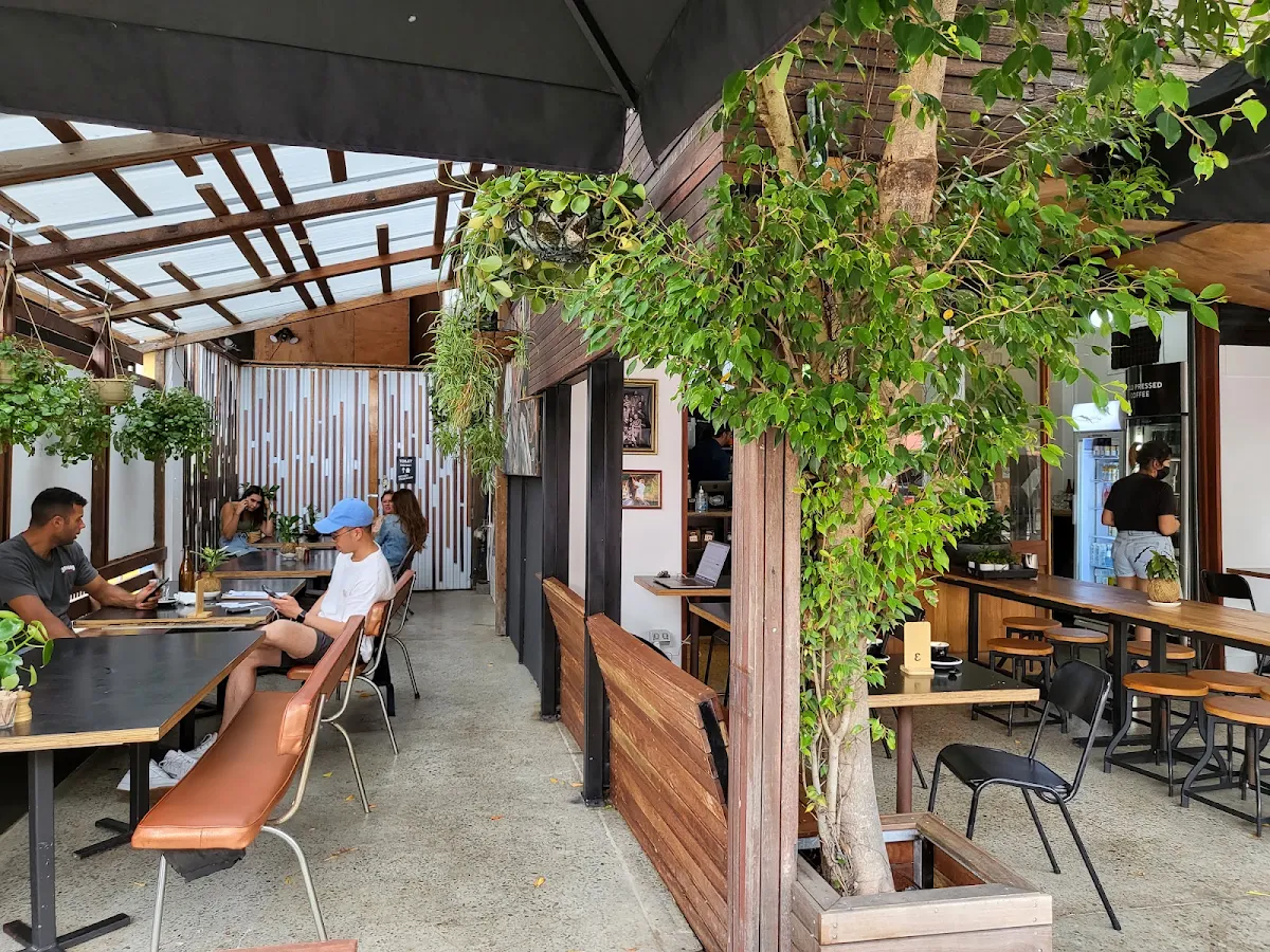 Vibe, Blackstar Coffee Roasters - West End