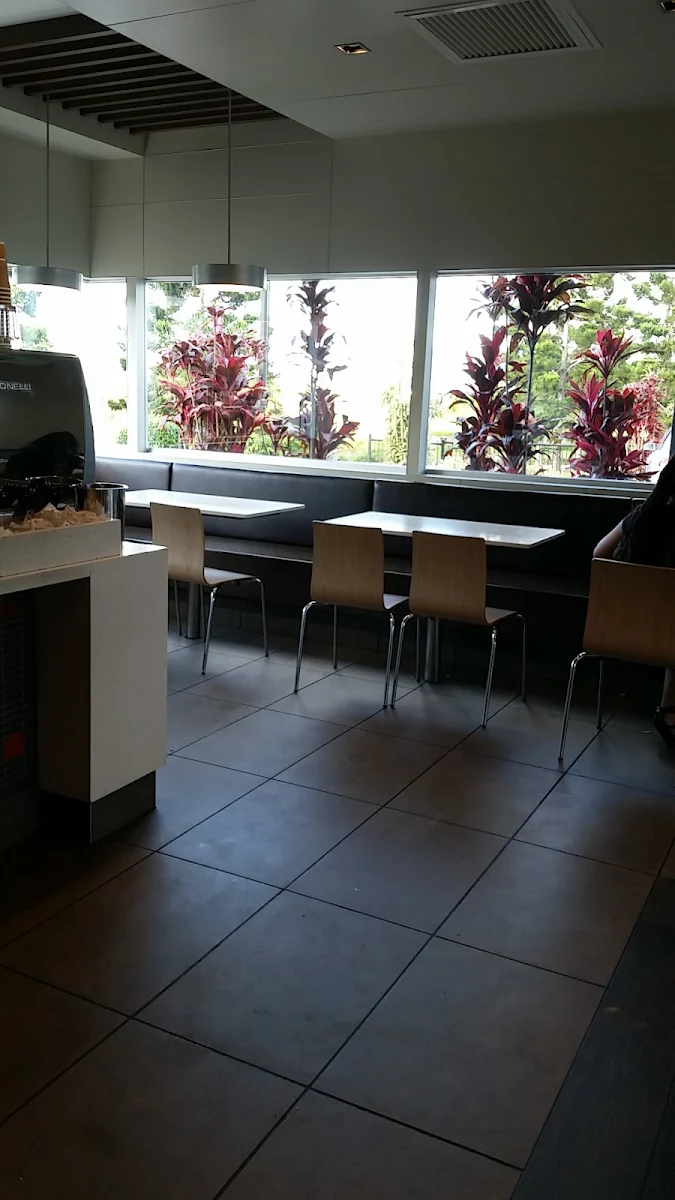 Vibe, McDonald's North Lakes