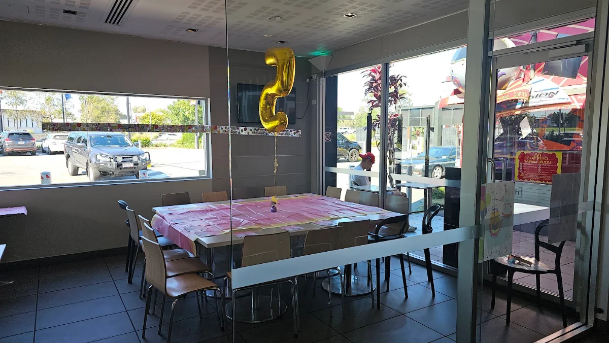 Vibe, McDonald's North Lakes