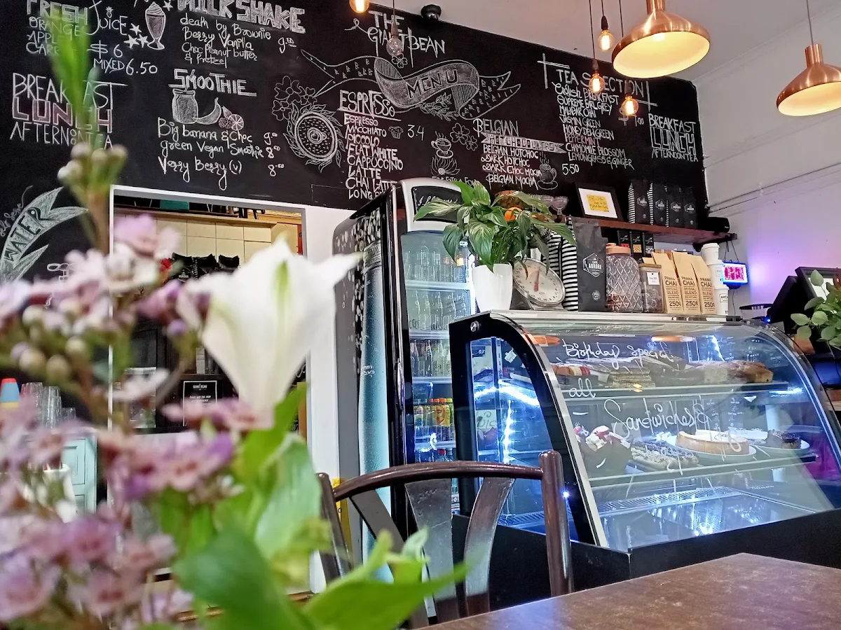 Vibe, The Giant Bean Cafe