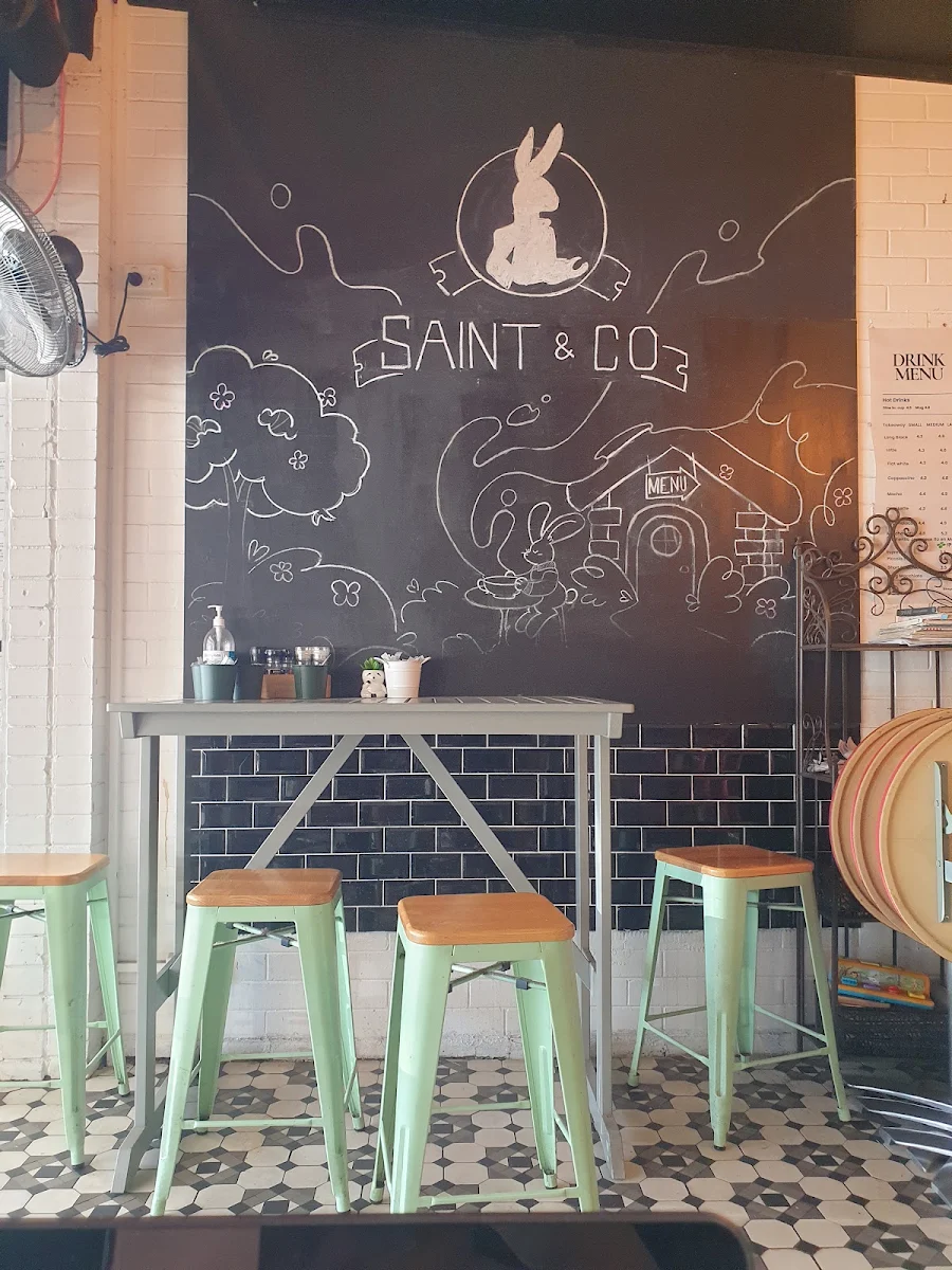 Menu, Saint and co
