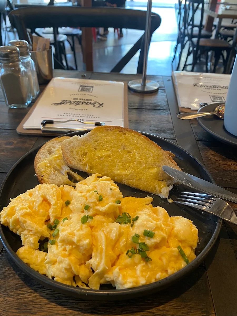 Food & drink, Roastwell Cafe