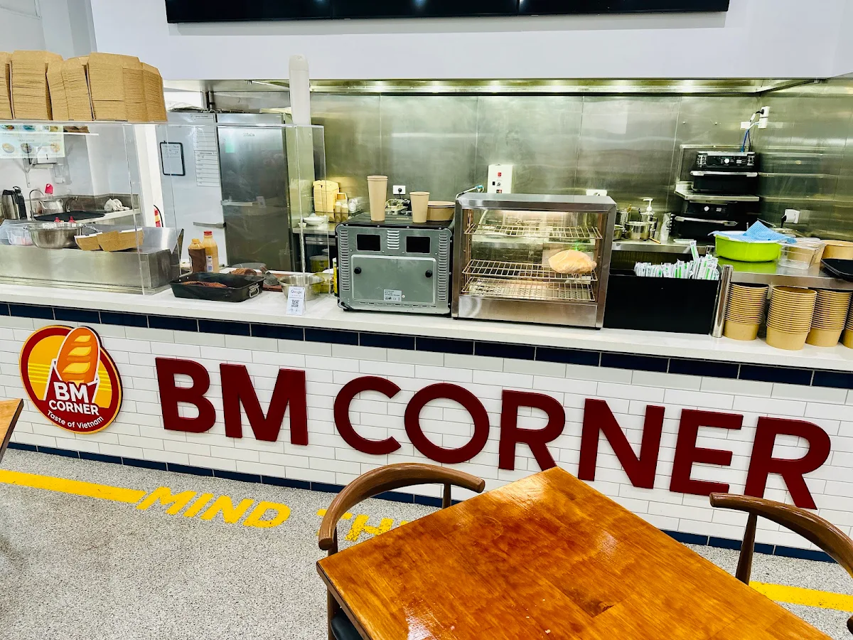 Vibe, BMCorner Coomera Square