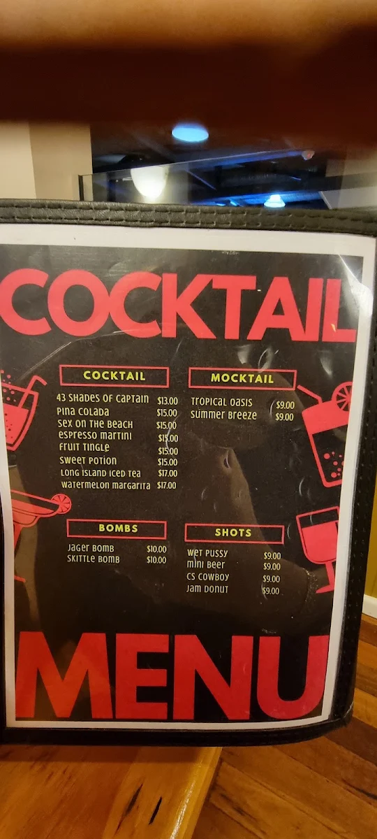 Menu, Logan Village Hotel