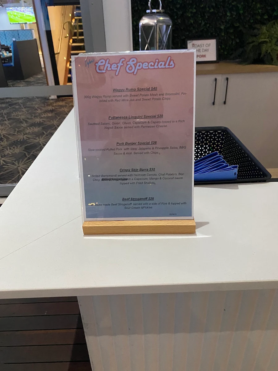 Menu, Red Beret Hotel