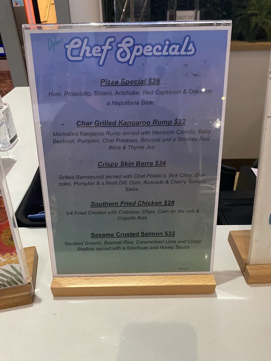 Menu, Red Beret Hotel