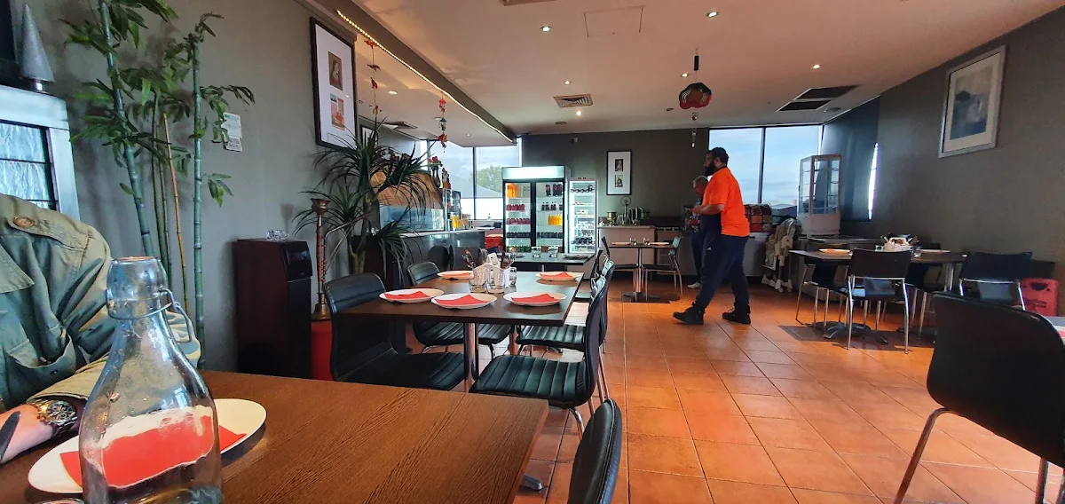 Vibe, NAMASTE WAGGA INDIAN CUISINE