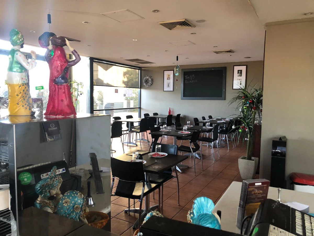 Vibe, NAMASTE WAGGA INDIAN CUISINE