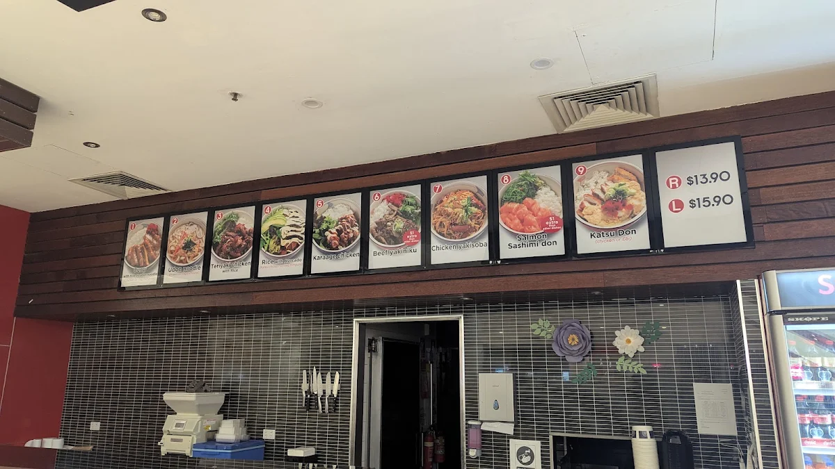 Menu, Sushi Paradise