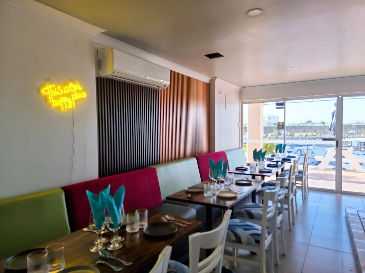 Vibe, Thai Harbour Delights