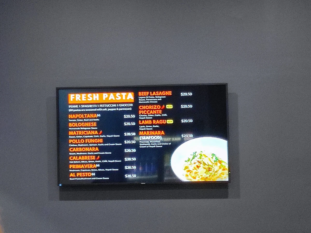 Menu, Amalfi Pizza & Pasta Lakelands