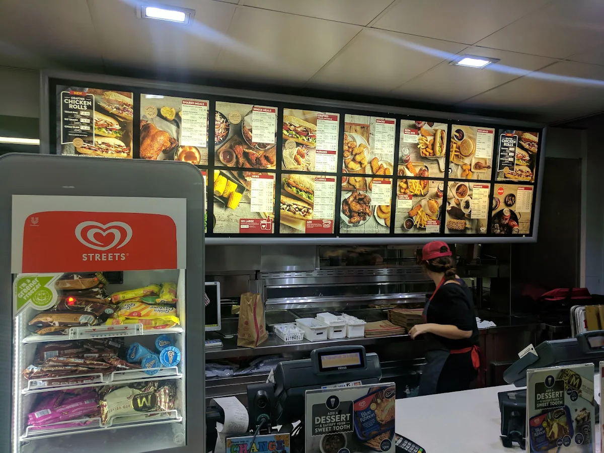 Vibe, Red Rooster Clayfield