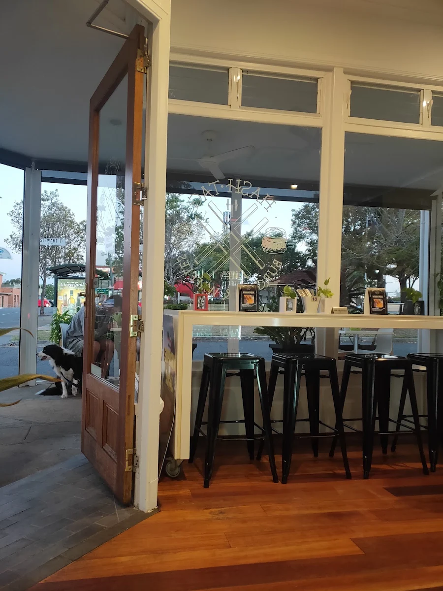 Vibe, Hashtag Burgers and Waffles Ashgrove