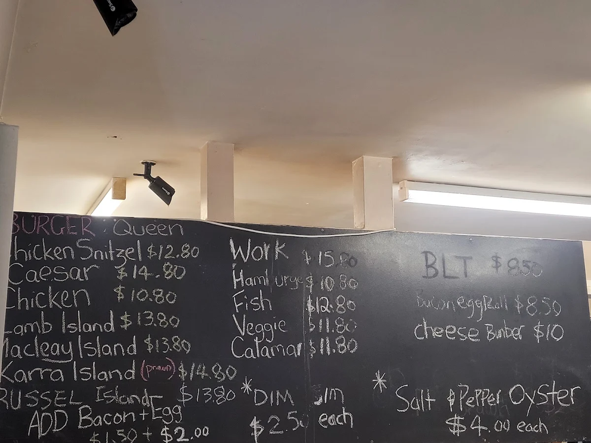 Menu, Macleay Island Takeaway