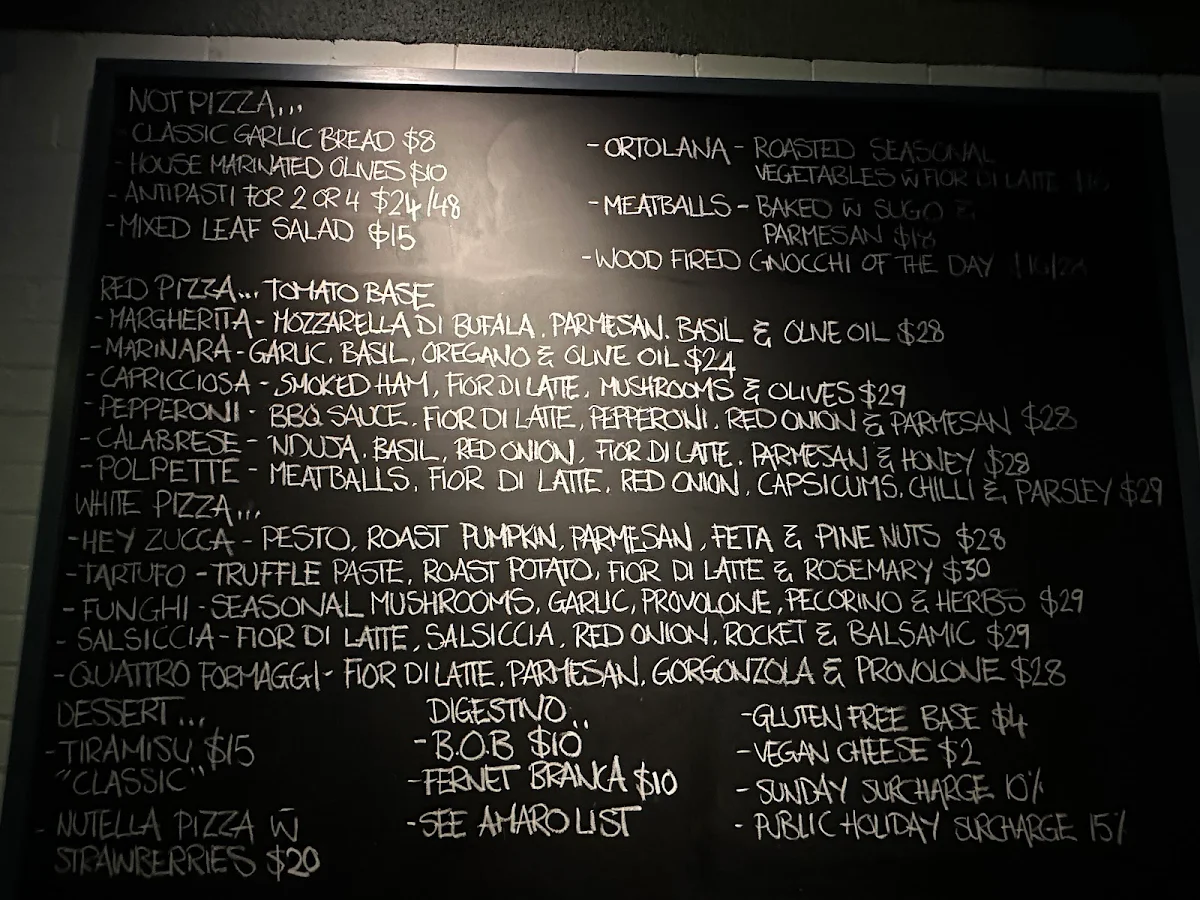 Menu, Matto Napoletano Pizzeria