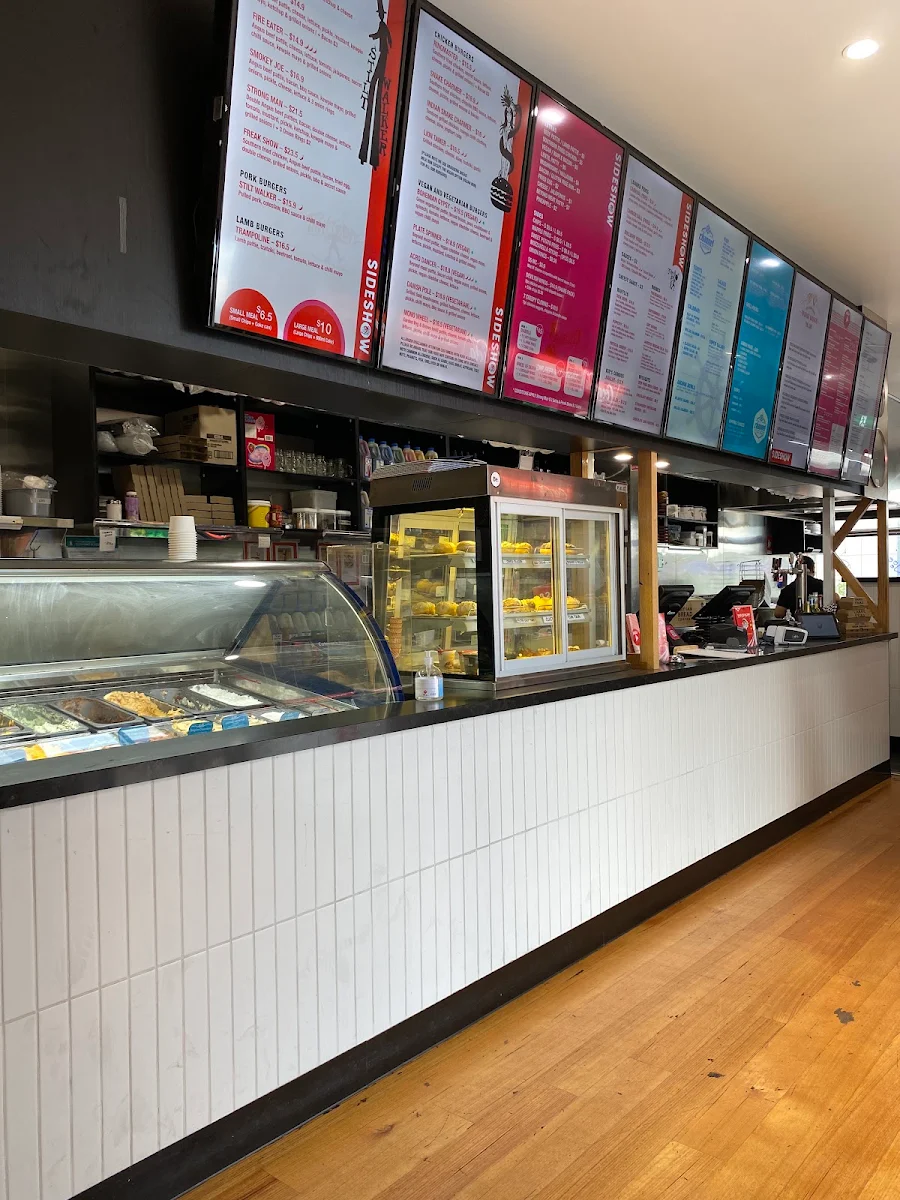 Vibe, Sideshow Burgers Blackburn