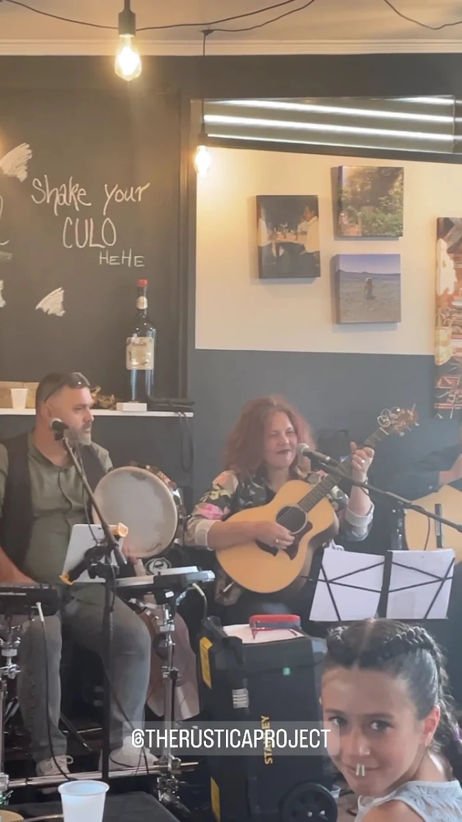 Vibe, Unica Cucina E Caffe