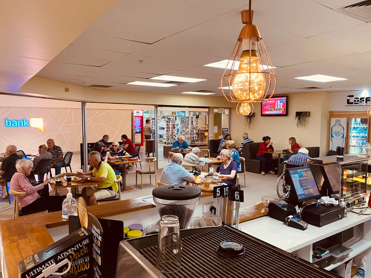 Vibe, Q3 Coffee Lounge