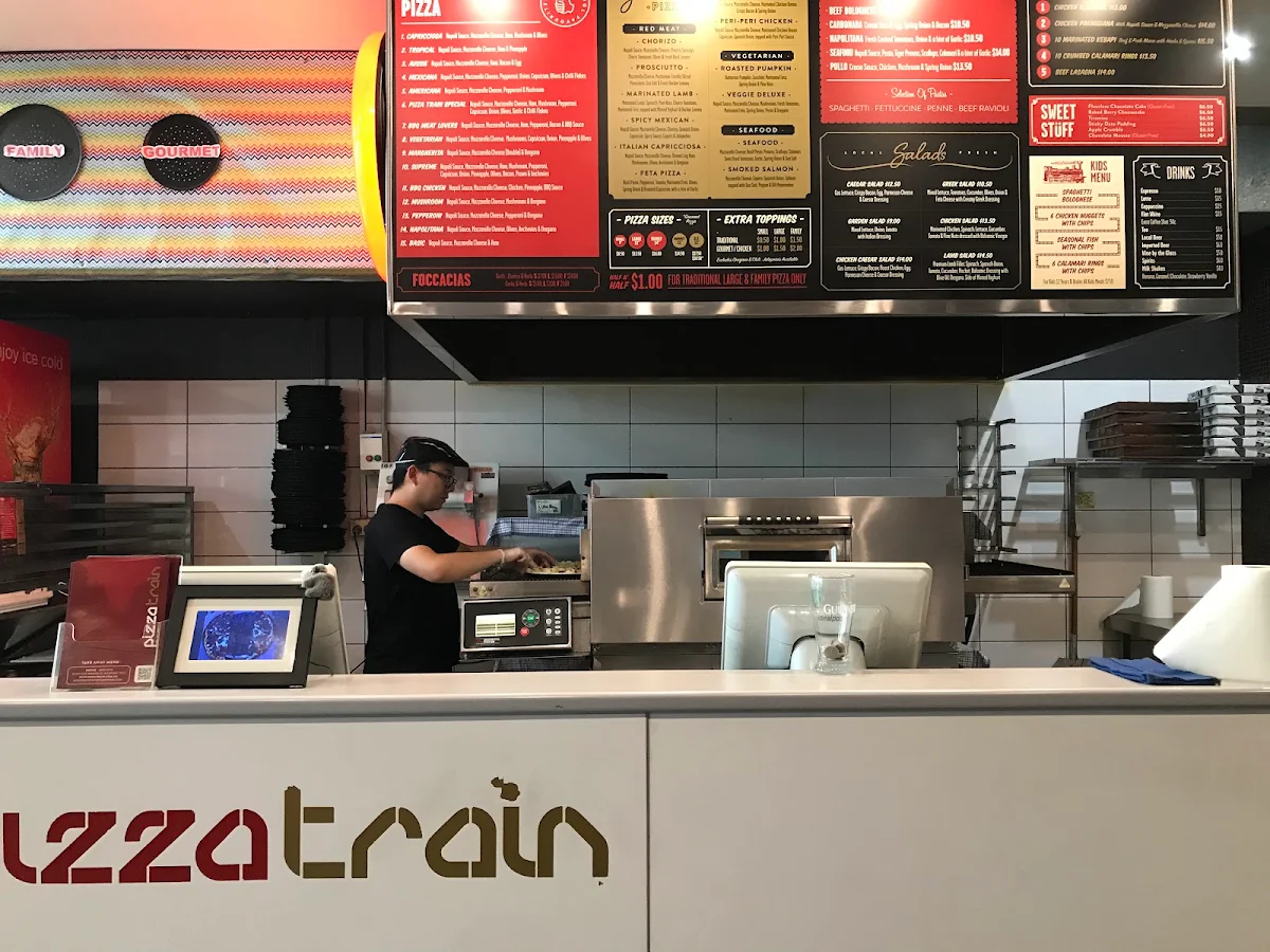 Menu, Pizza Train