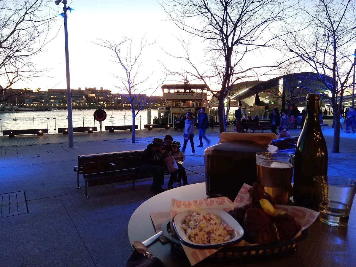 Vibe, Belles Hot Chicken Barangaroo