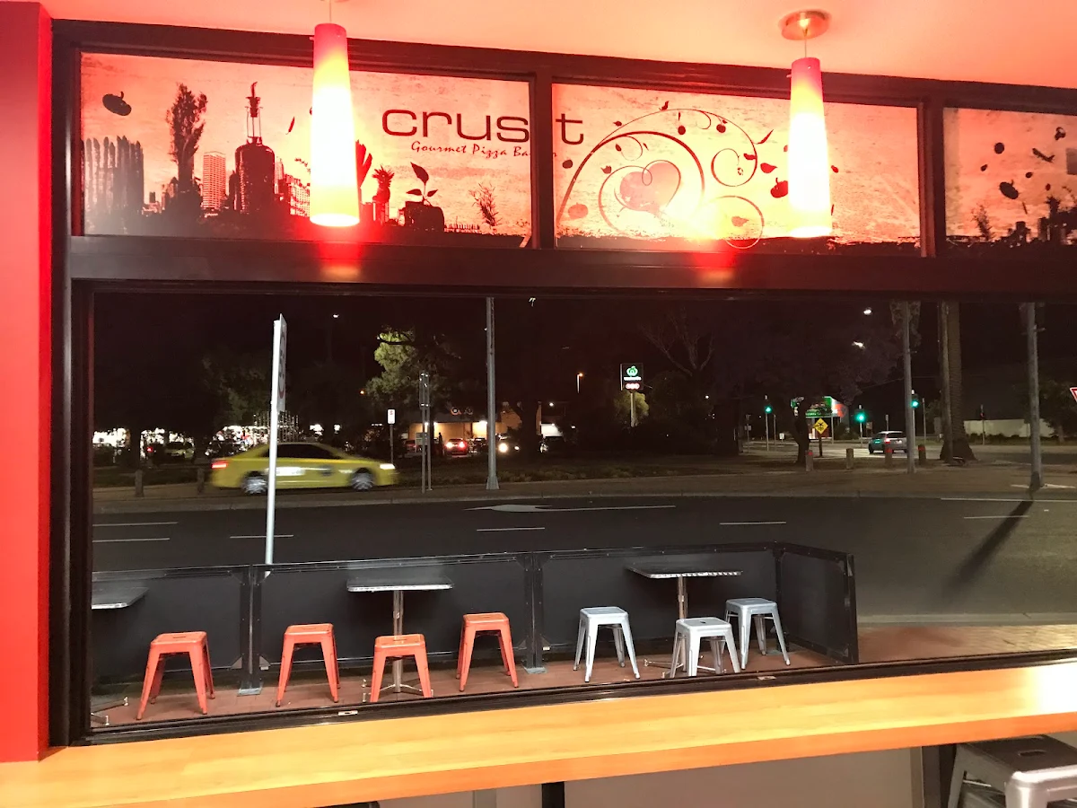 Vibe, Crust Pizza Werribee