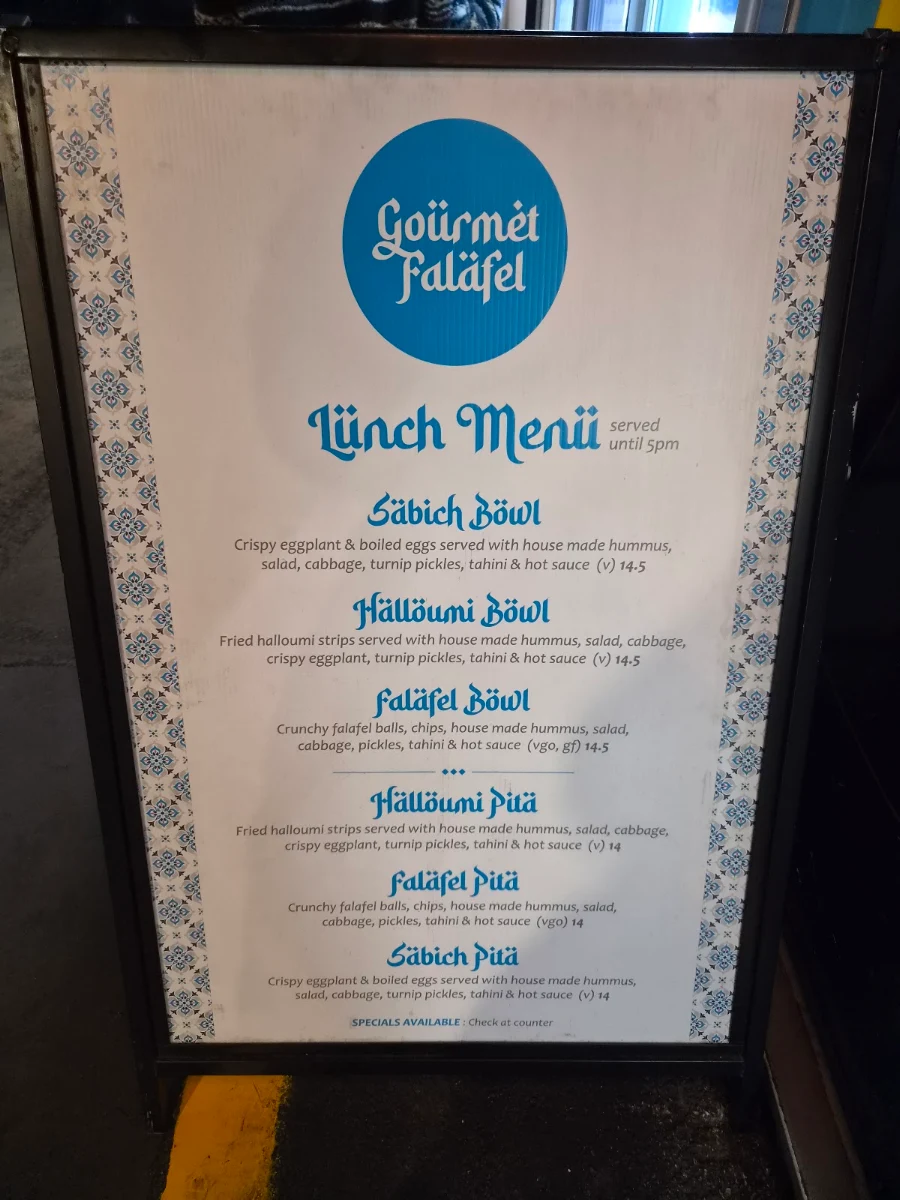 Menu, gourmet falafel