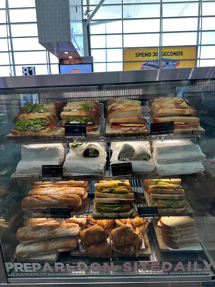 Menu, Hudsons Coffee (Brisbane International Airport)