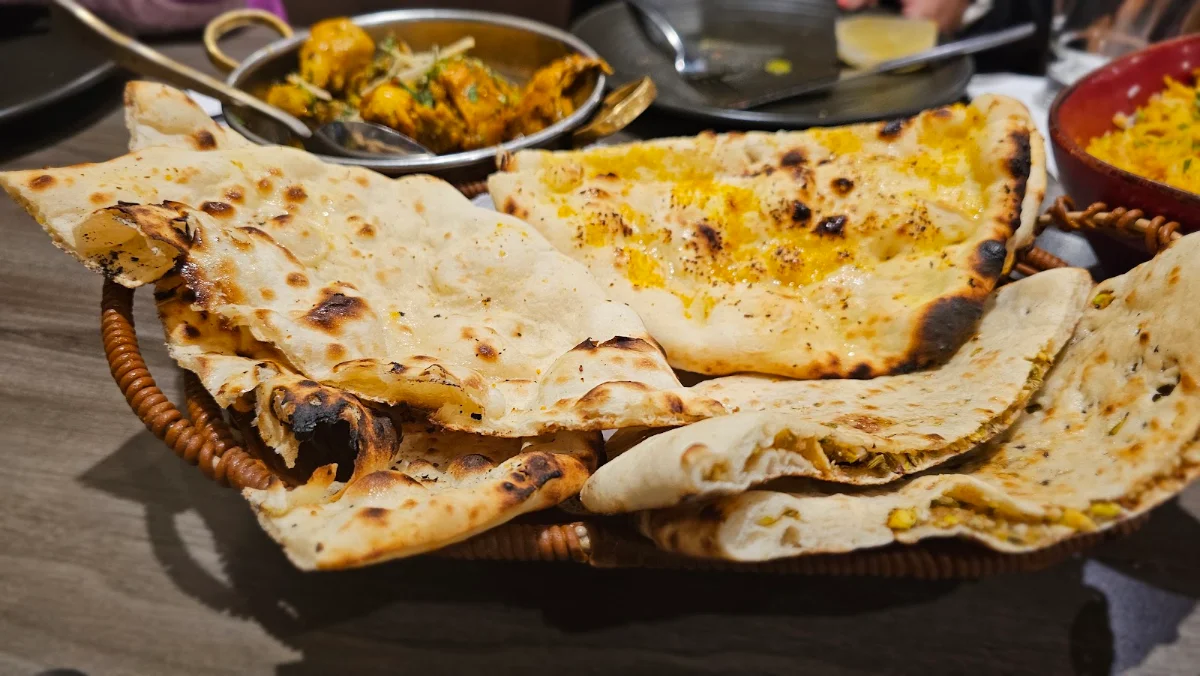 Food & drink, Lal Qila Darling Harbour
