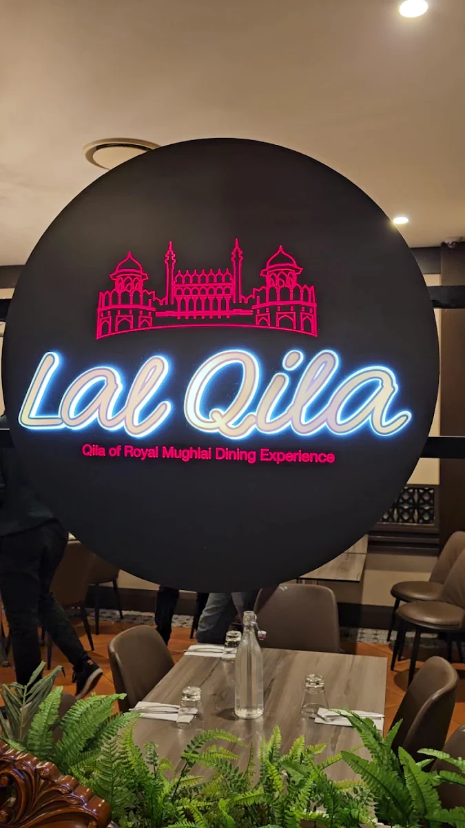 Vibe, Lal Qila Darling Harbour