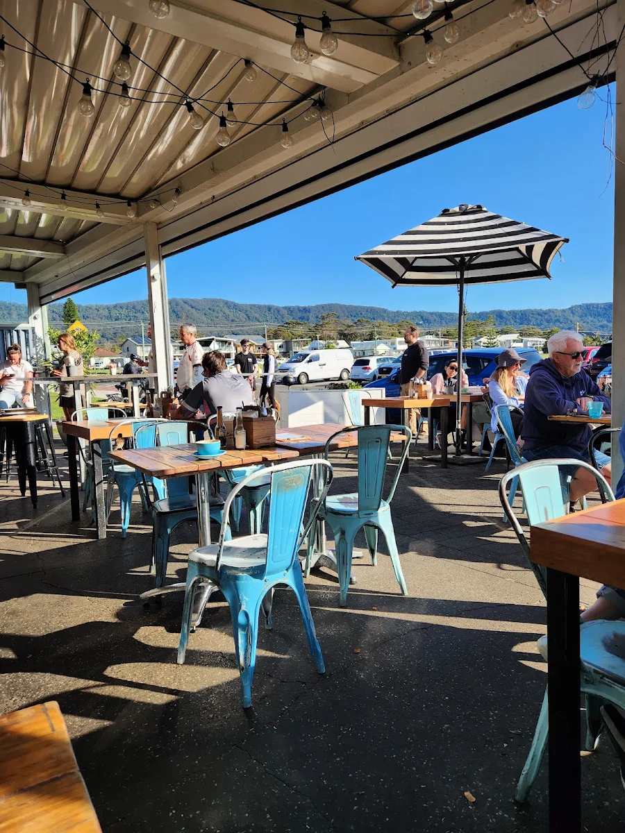 Vibe, North Break Cafe