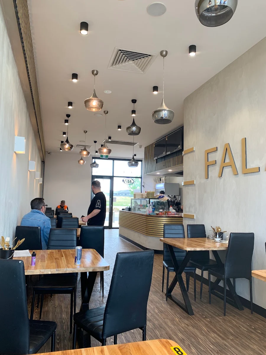 Vibe, Aston Falafel