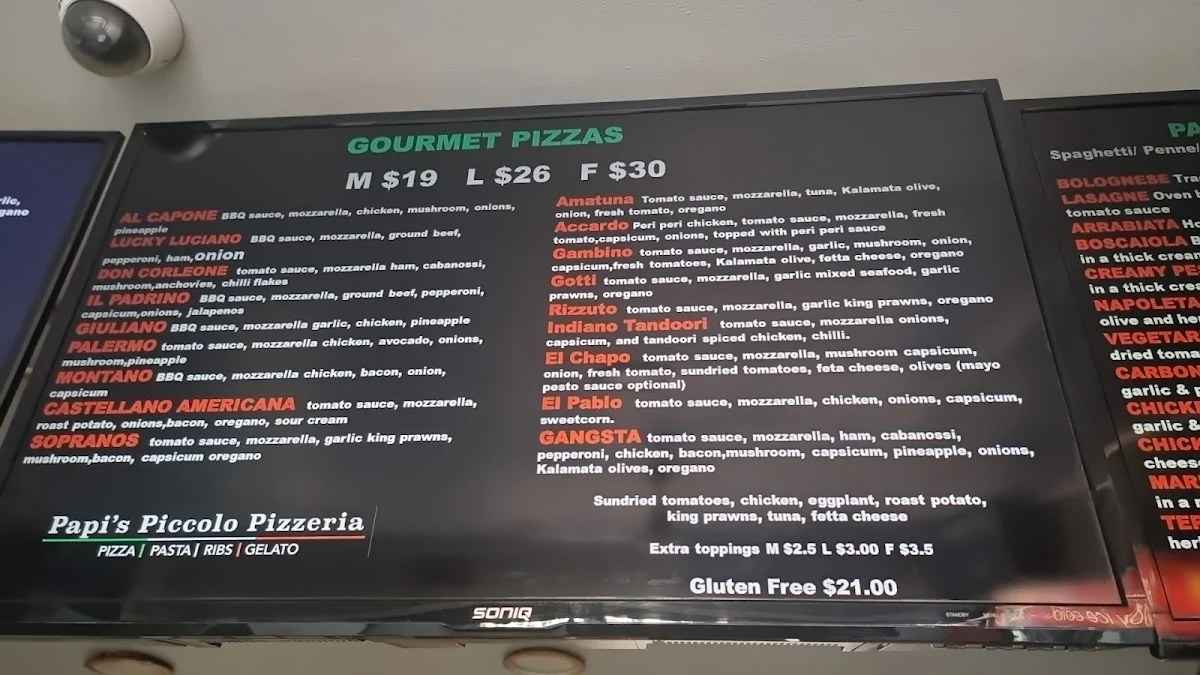 Menu, Hella’s Golden Bite