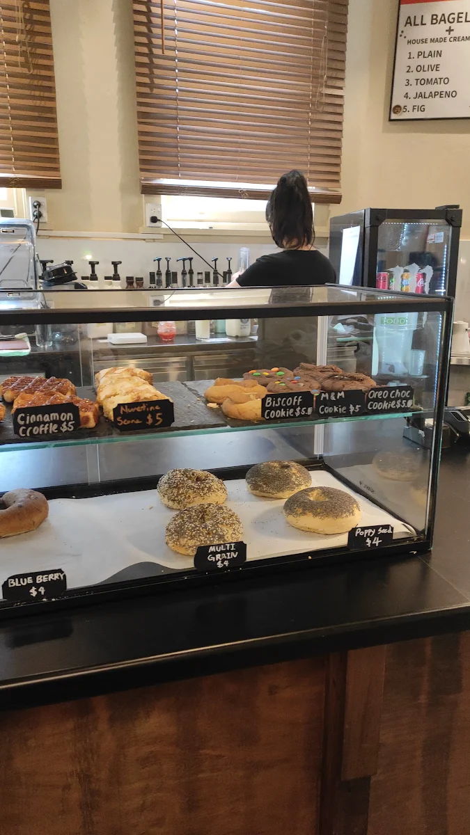 Vibe, YELLOW DAY COFFEE ROASTERS