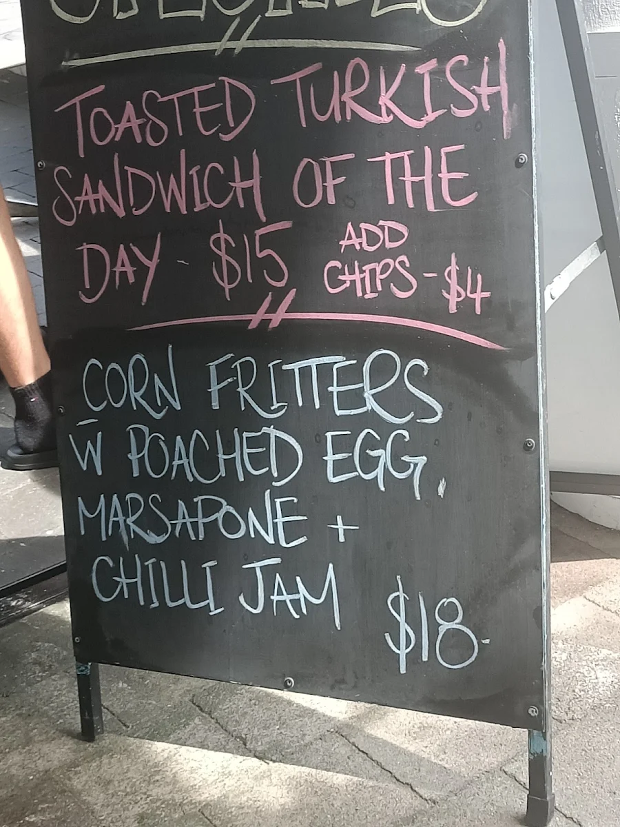 Menu, Mayhem At Machans