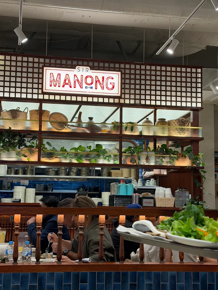 Vibe, Sir Manong Chatswood Chase