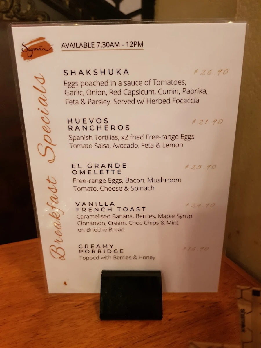 Menu, Cafe Segovia