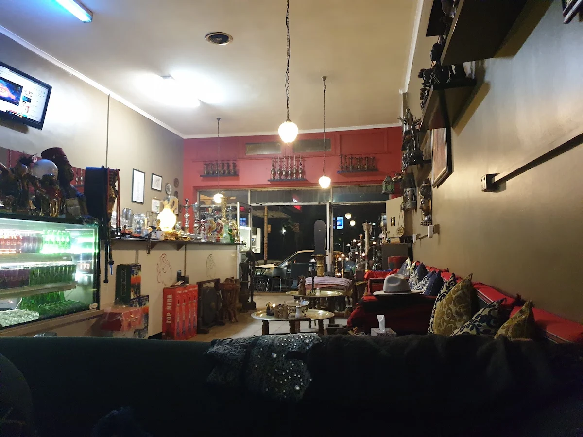 Vibe, Arabica Lounge