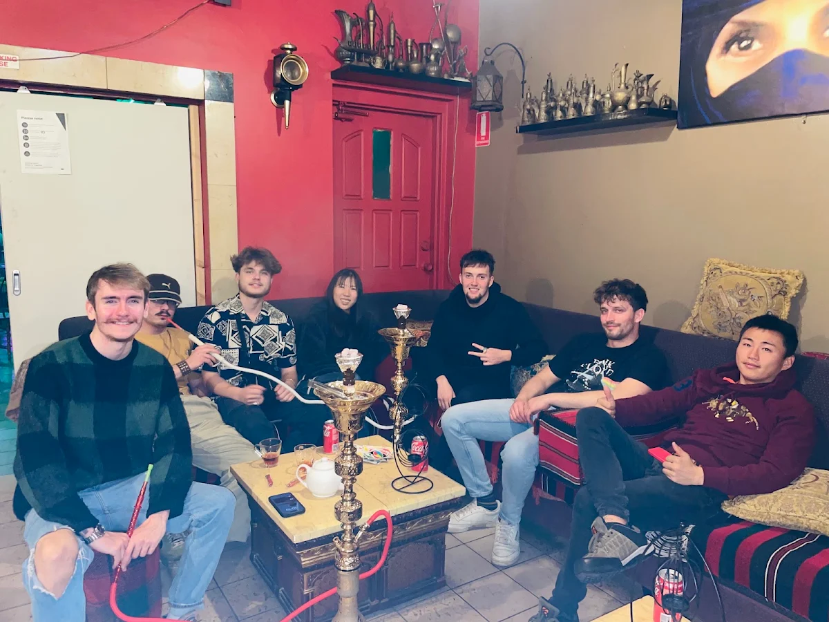 Vibe, Arabica Lounge