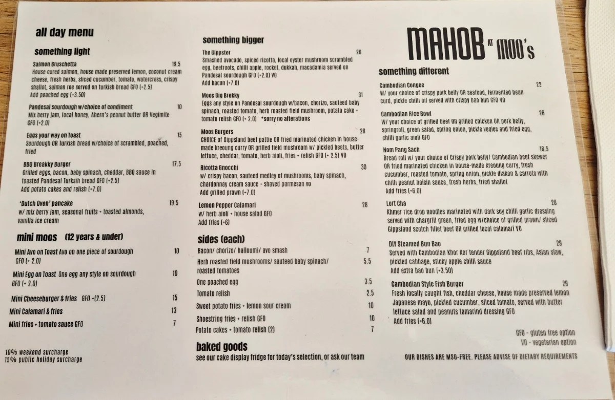 Menu, Mahob at Moo's