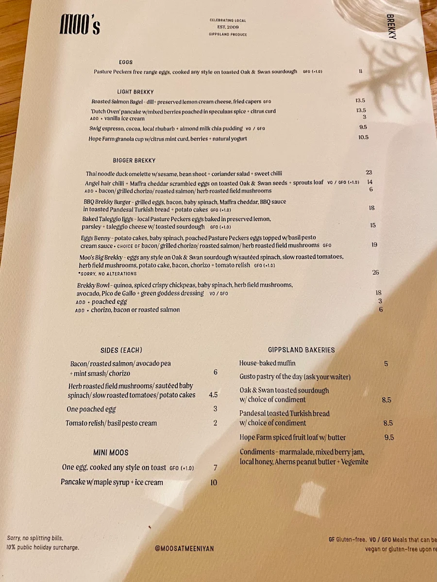 Menu, Mahob at Moo's