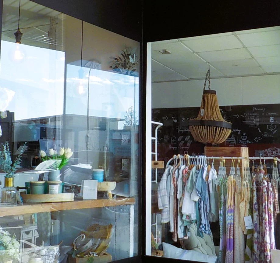 Vibe, Salt Shop & Cafe