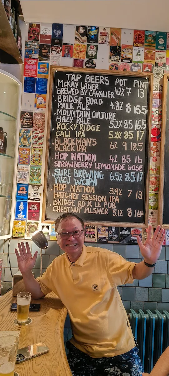 Menu, Le Pub and Bottle Shop